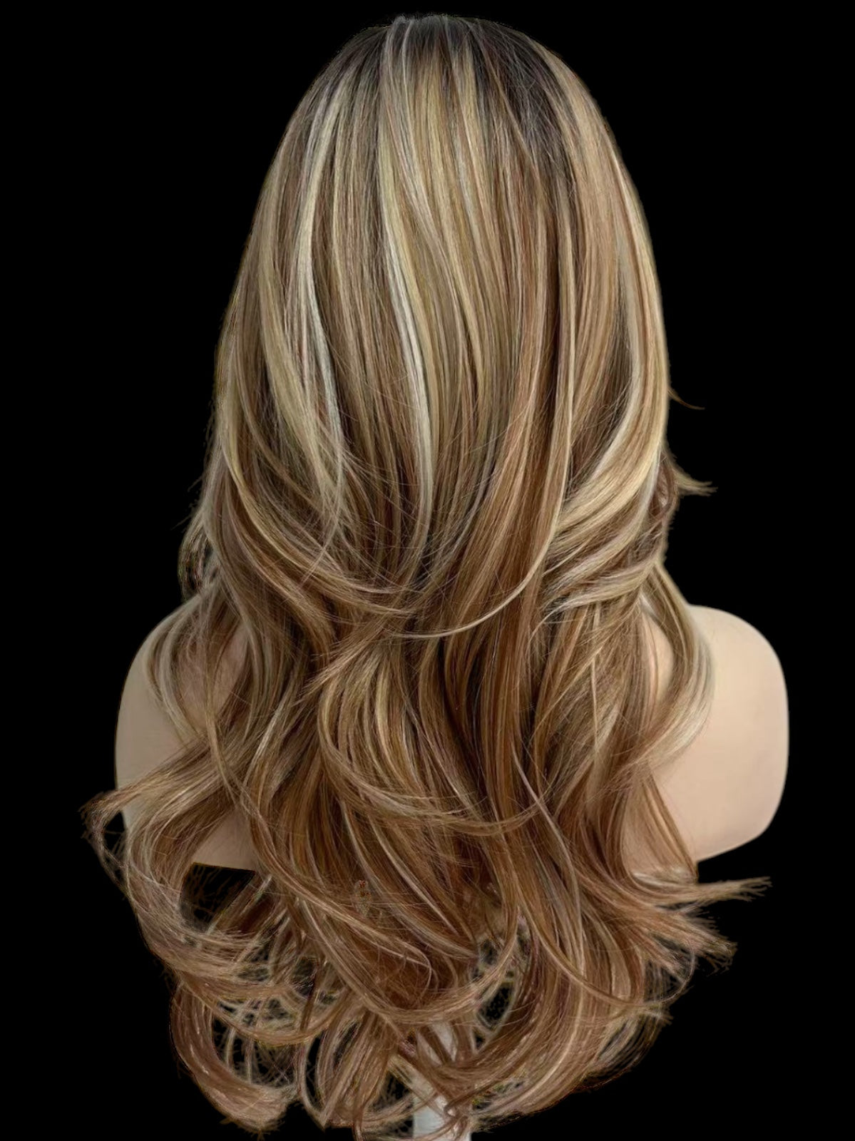 SYDNEY Petite- A Cruz’ Collection! Photo is of the actual wig**Regular universal cap