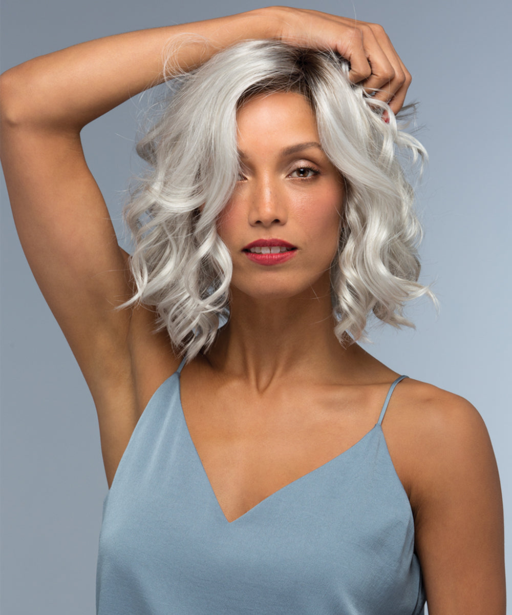 Wren – Front Lace Line